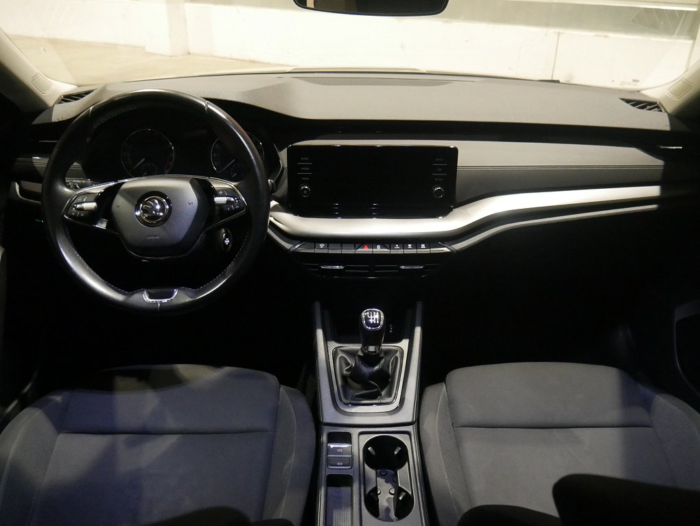 Škoda Octavia IV 2.0 TDi Active
