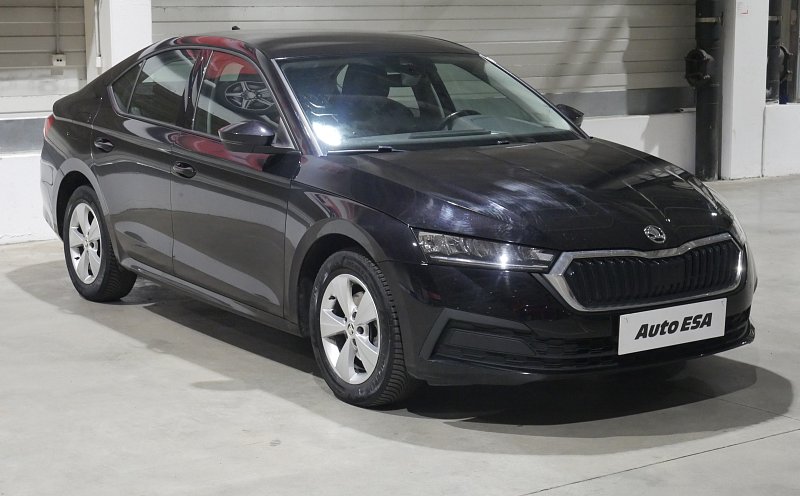 Škoda Octavia IV 2.0 TDi Active