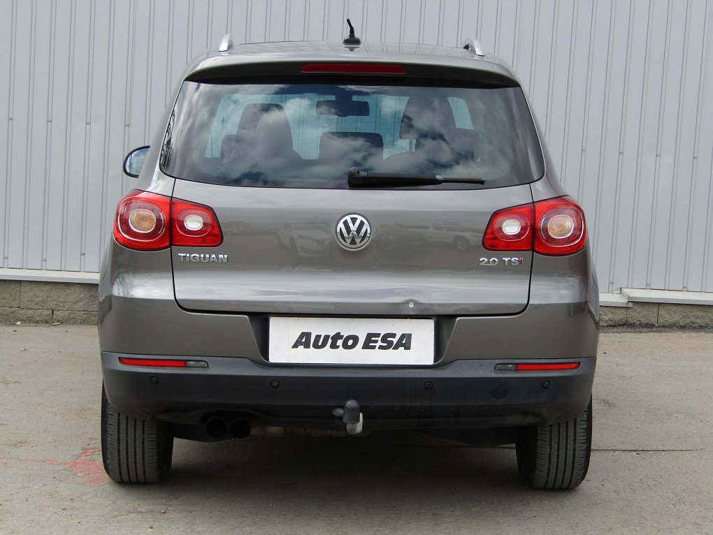 Volkswagen Tiguan 2.0 TSI  4Motion