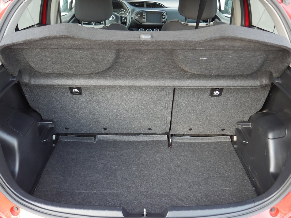 Toyota Yaris 1.5i 