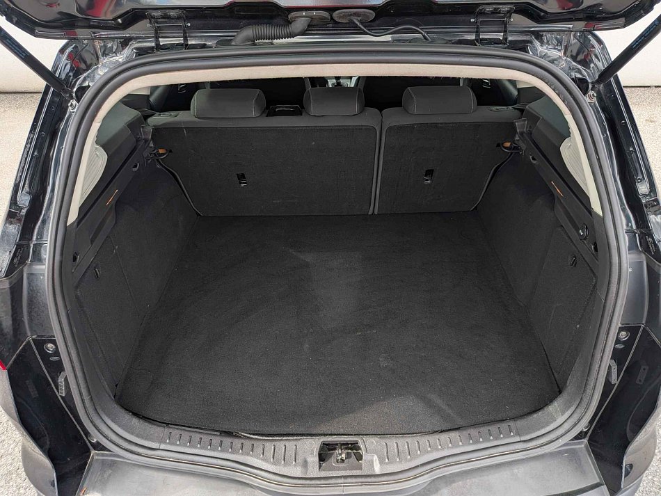 Ford Focus 1.6 i 