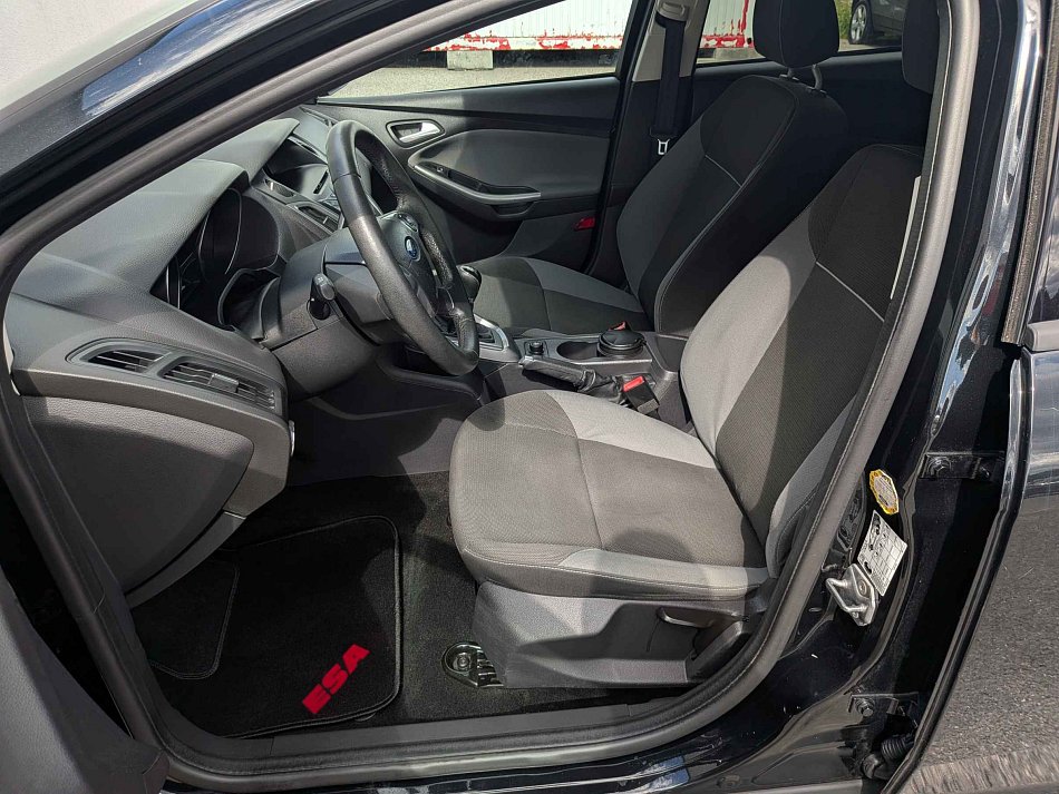 Ford Focus 1.6 i 