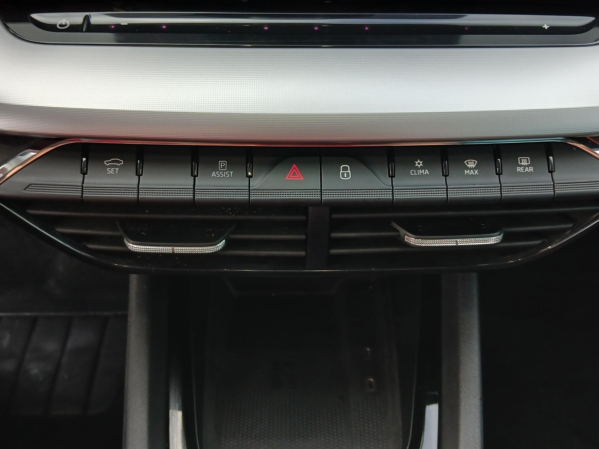 Škoda Octavia IV, 2020 - pohled č. 16