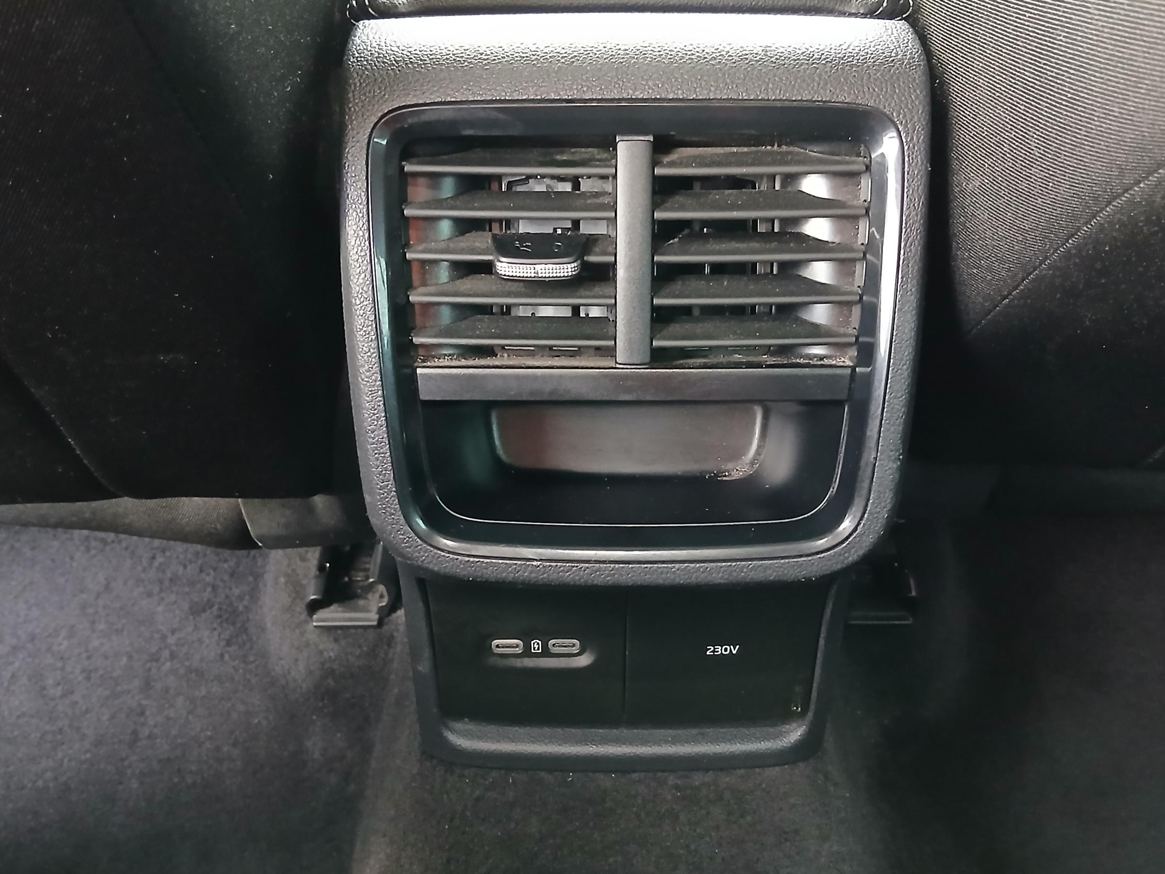 Škoda Octavia IV, 2020 - pohled č. 21