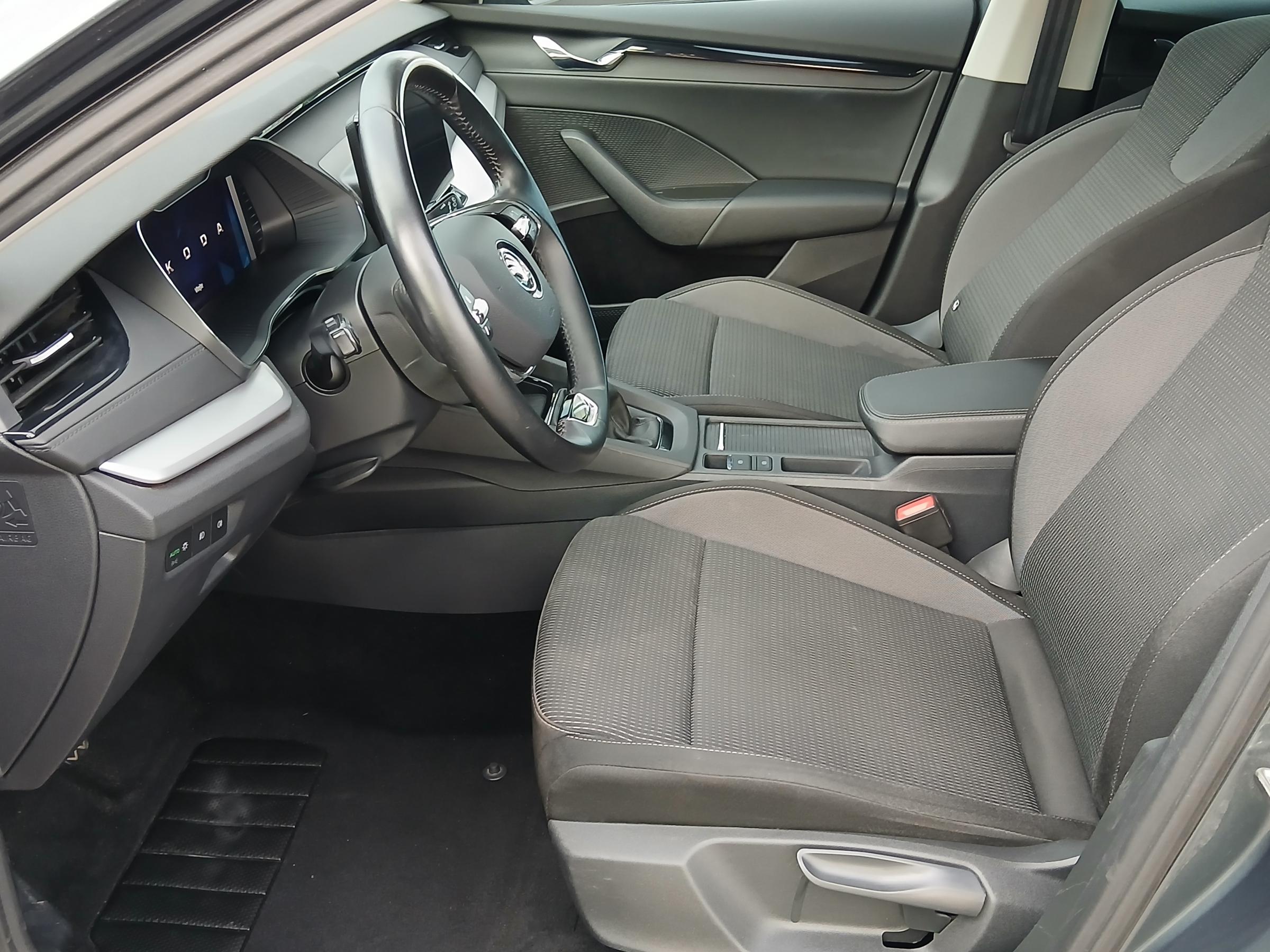 Škoda Octavia IV, 2020 - pohled č. 9