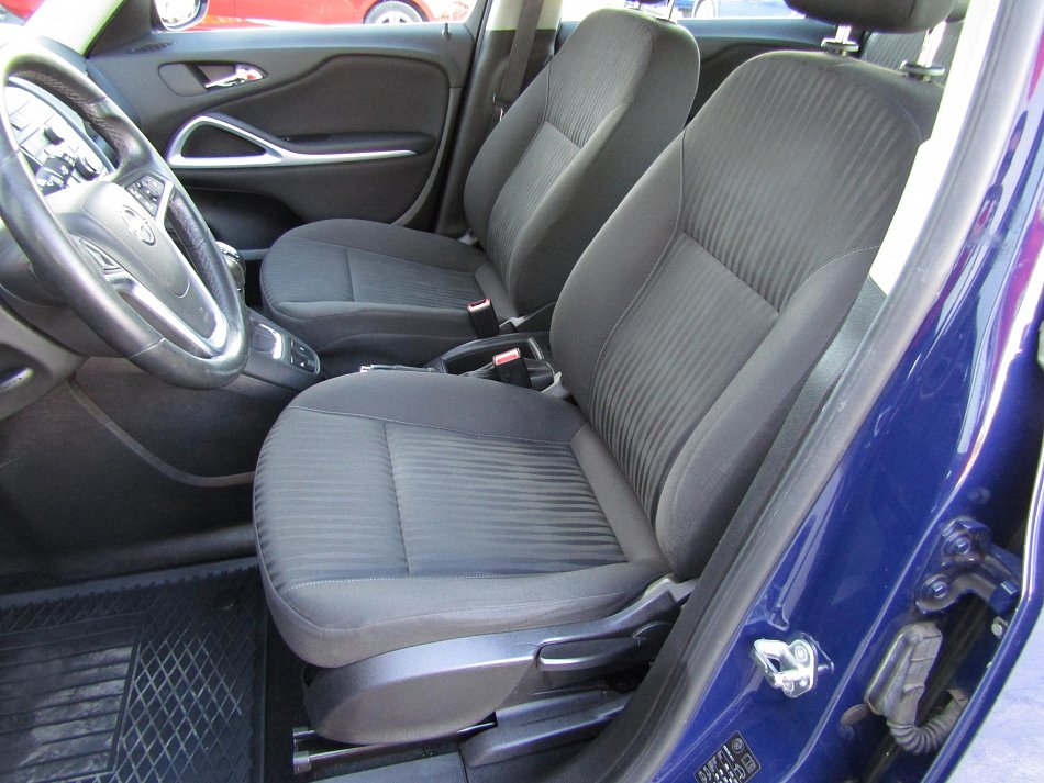 Opel Zafira 1.4 i 