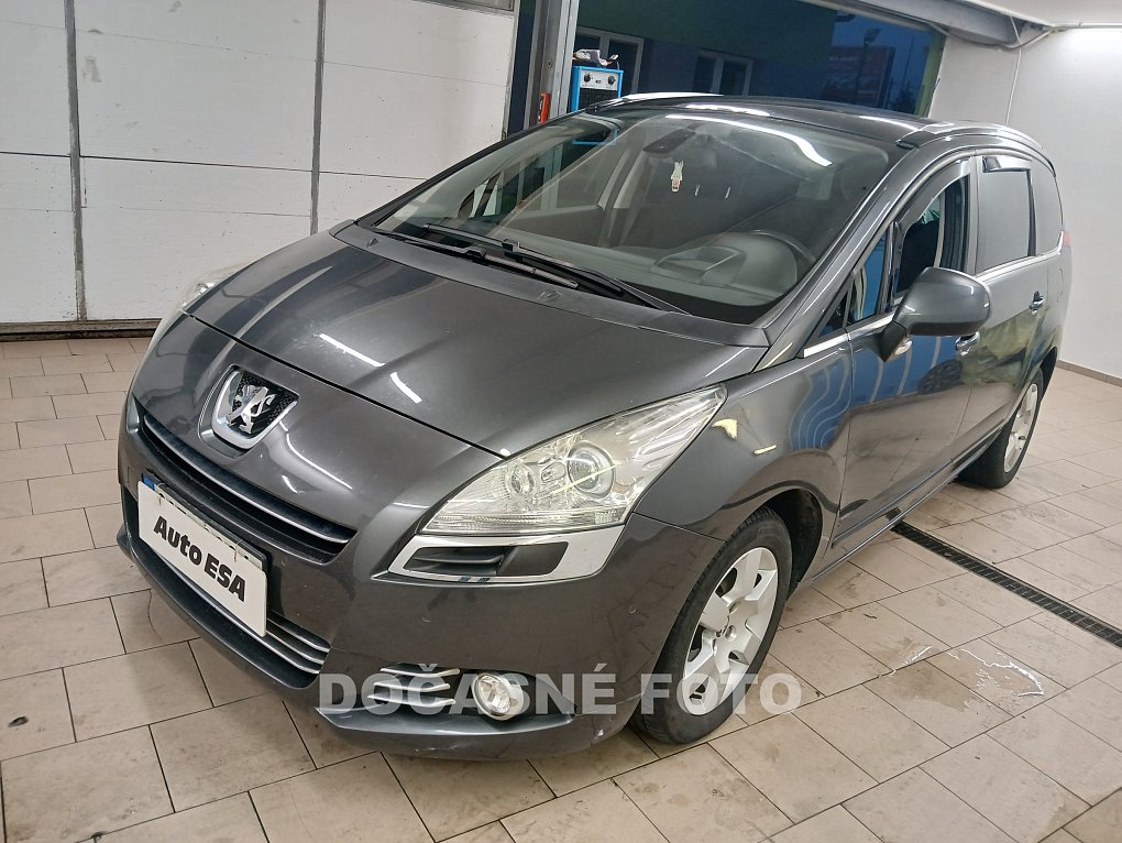 Peugeot 5008 2.0 HDi 