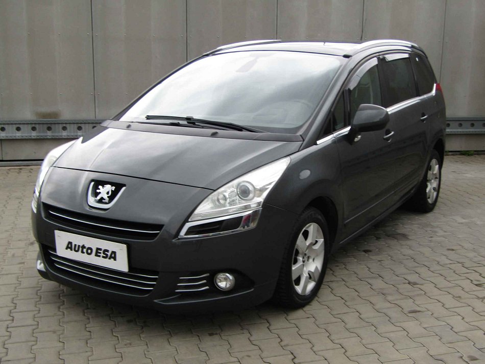 Peugeot 5008 2.0 HDi 