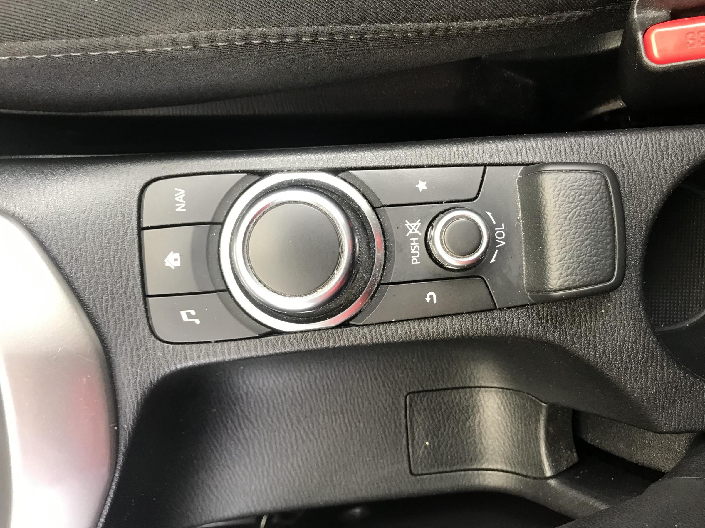 Mazda CX-3, 2017 - pohled č. 19