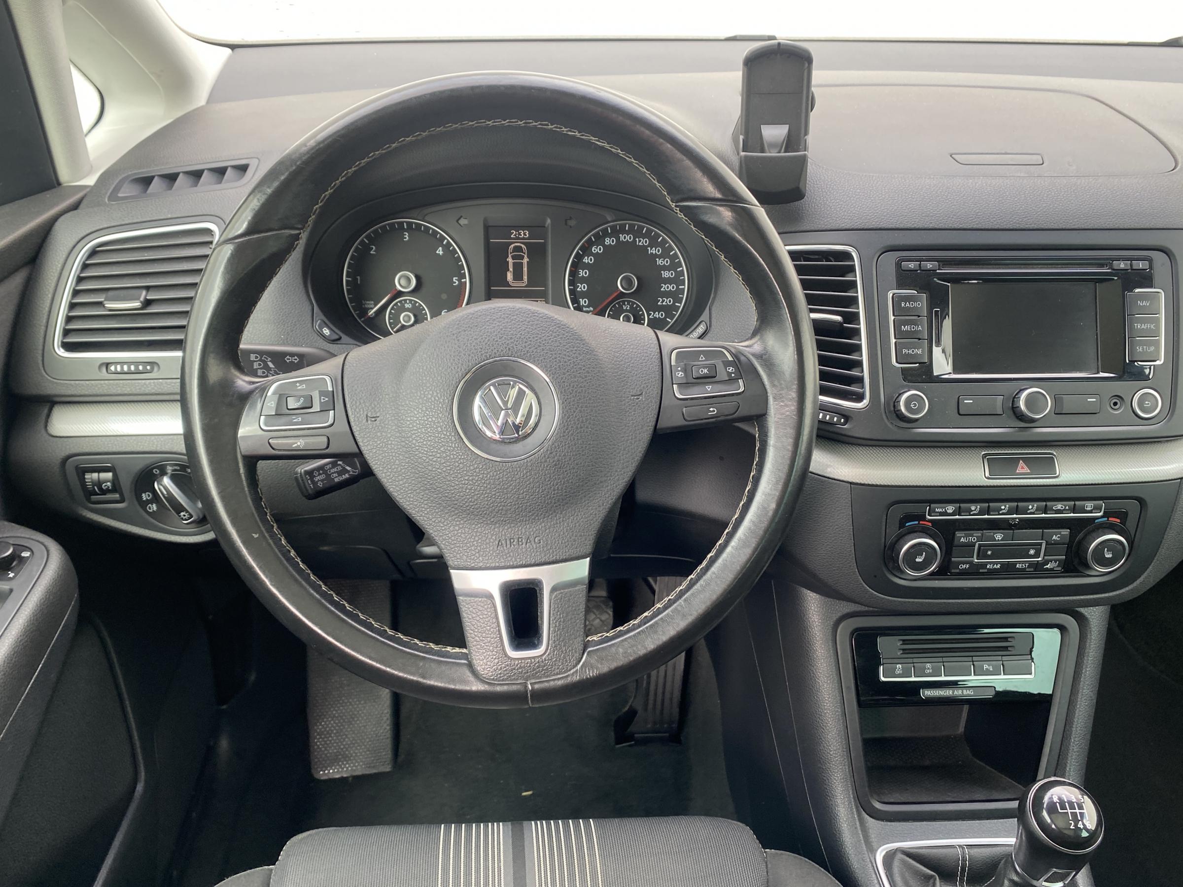 Volkswagen Sharan, 2012 - pohled č. 9