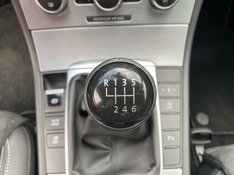 Volkswagen CC 2.0 TDi 