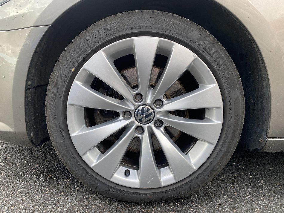 Volkswagen CC 2.0 TDi 