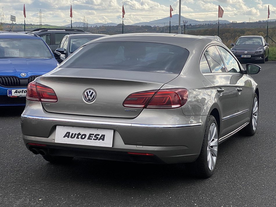 Volkswagen CC 2.0 TDi 