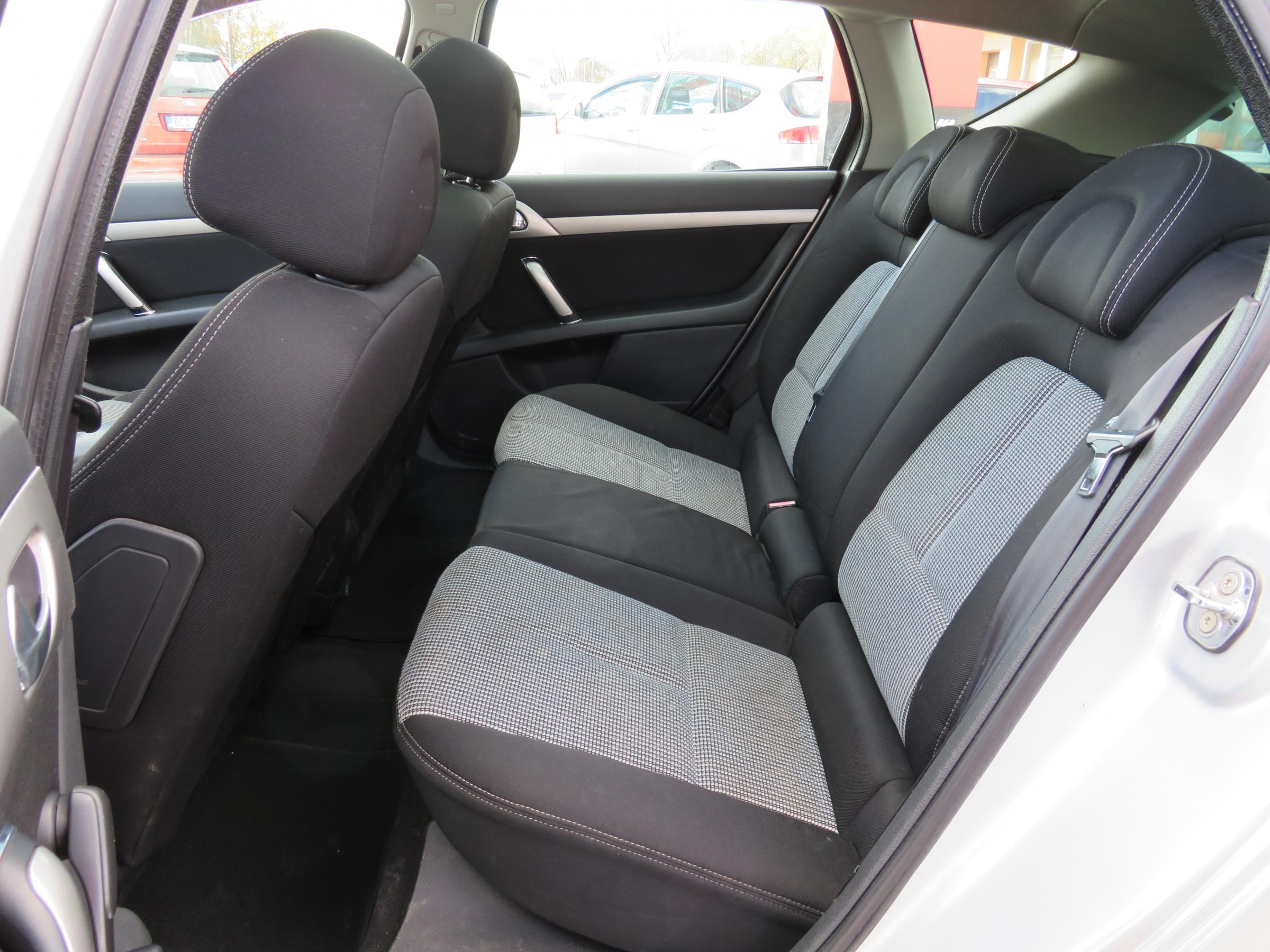 Peugeot 407, 2006 - pohled č. 10