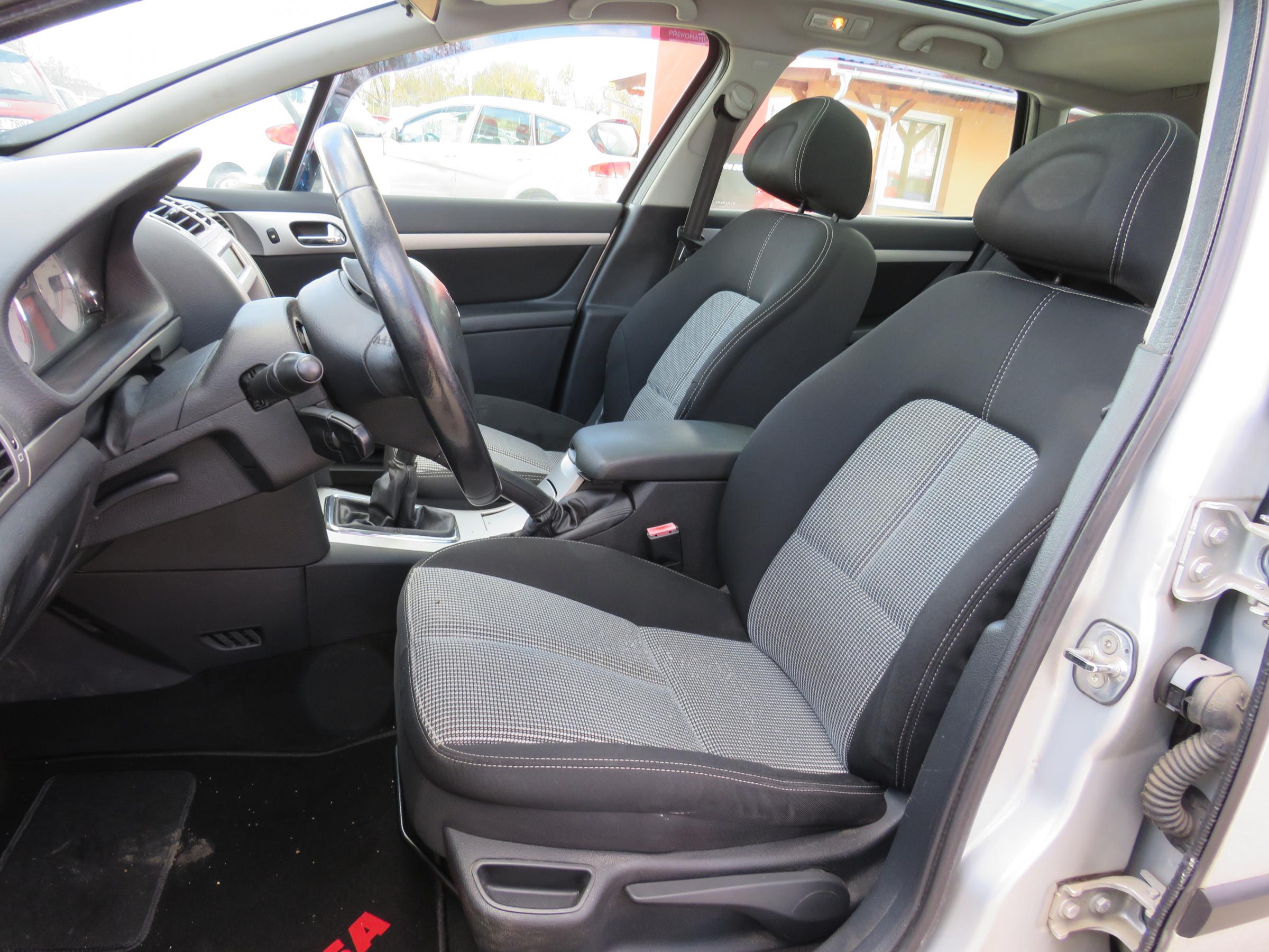 Peugeot 407, 2006 - pohled č. 9