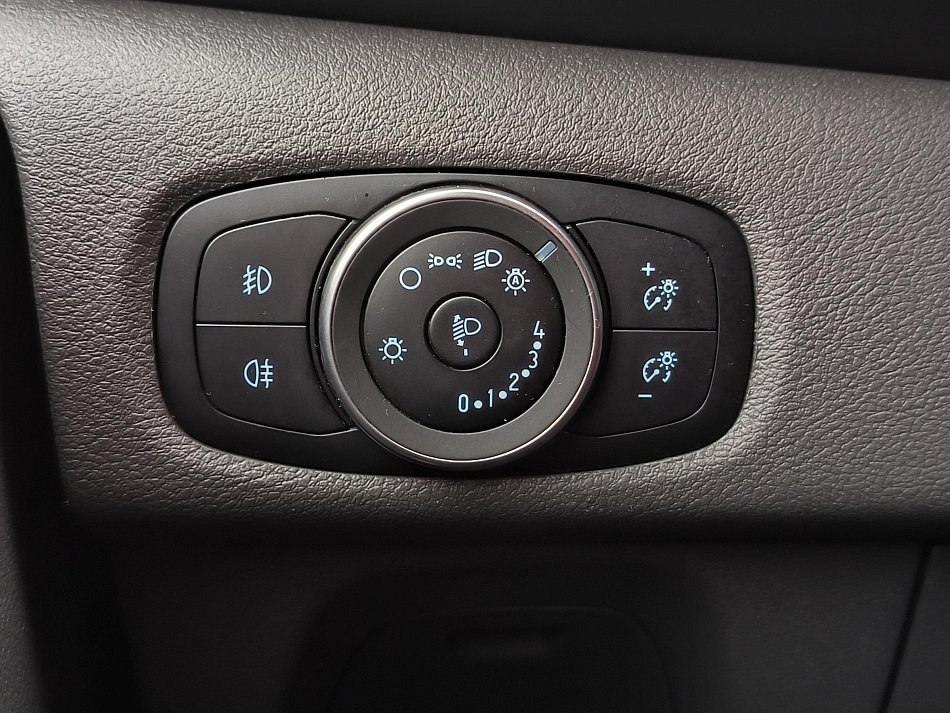 Ford Transit Custom 2.0TDCi Trend L2 6míst