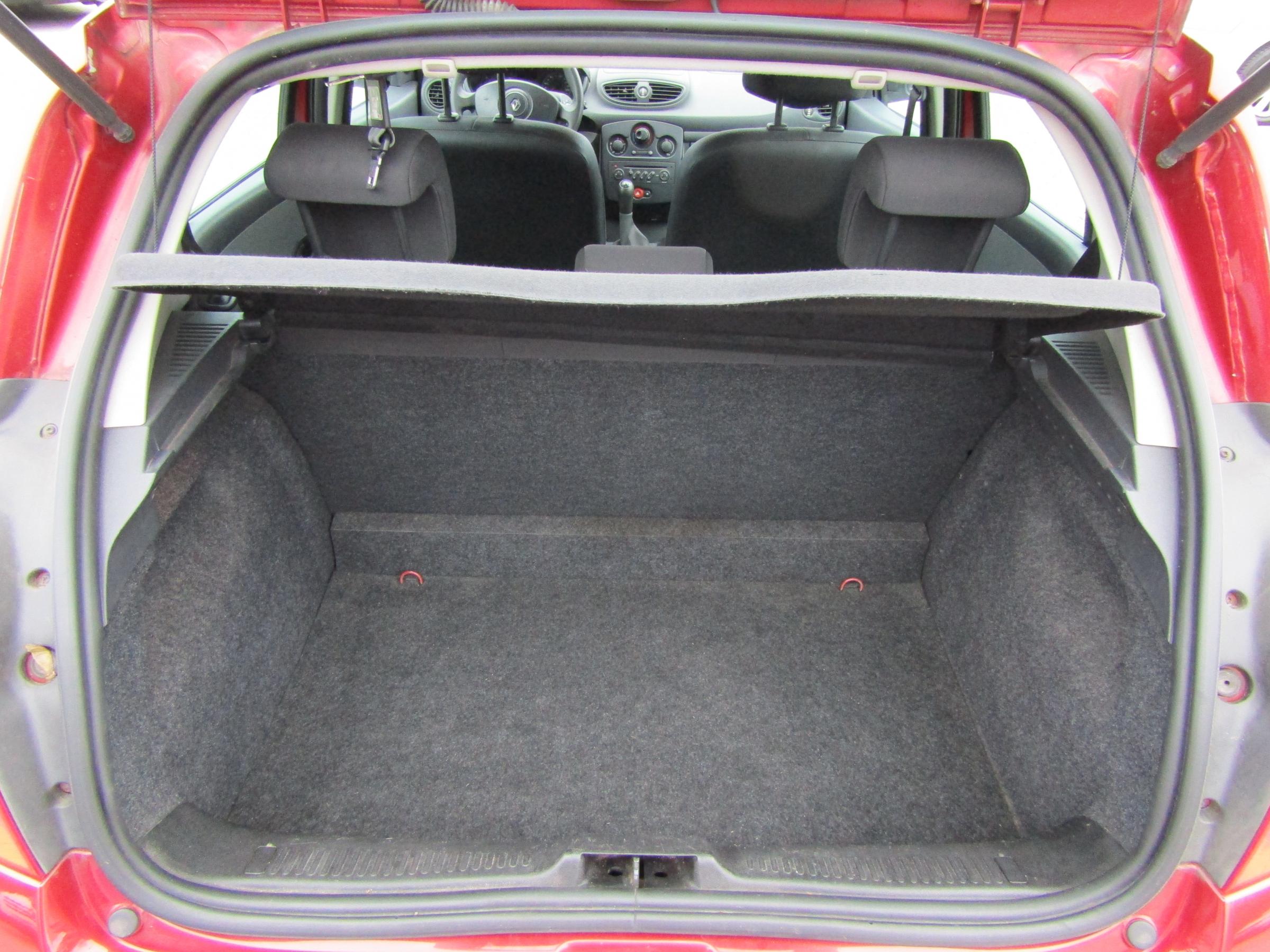 Renault Clio, 2006 - pohled č. 10