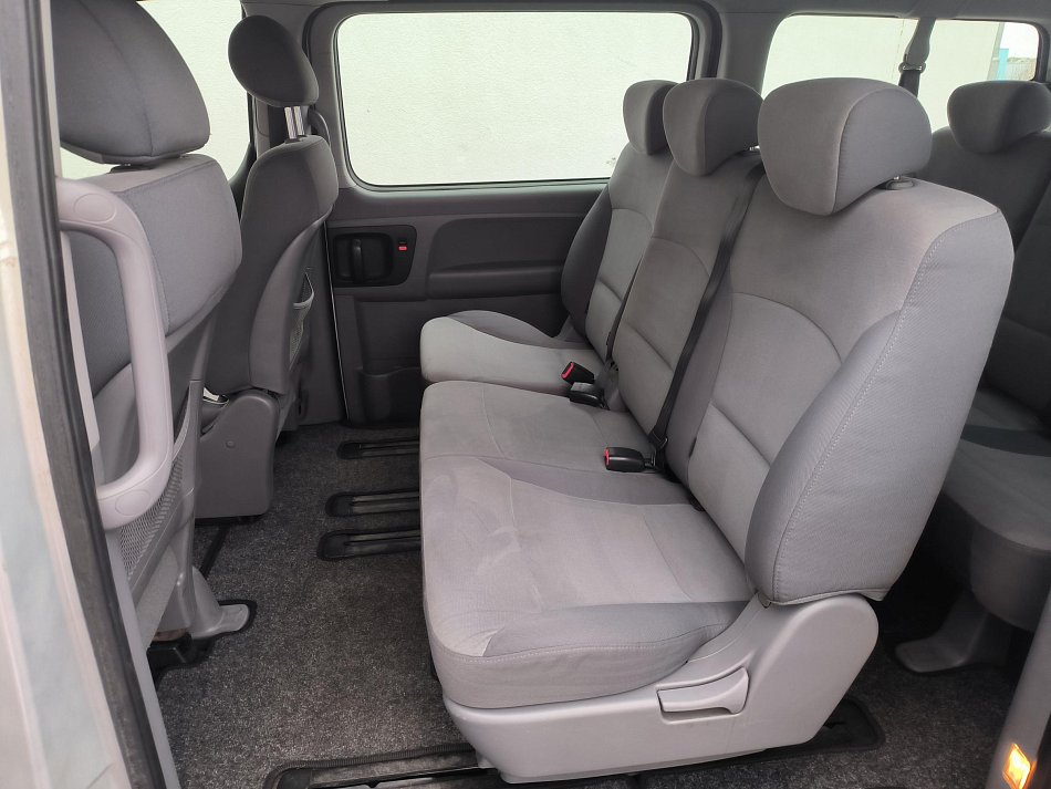 Hyundai H 1 2.5CRDi  8míst