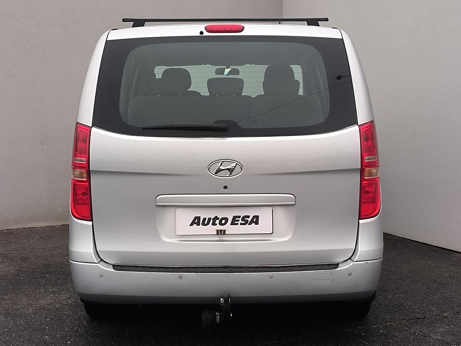 Hyundai H 1 2.5CRDi  8míst