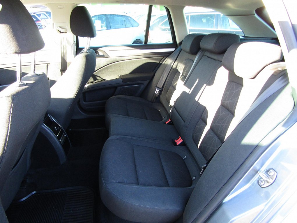 Škoda Superb II 2.0 TDi 