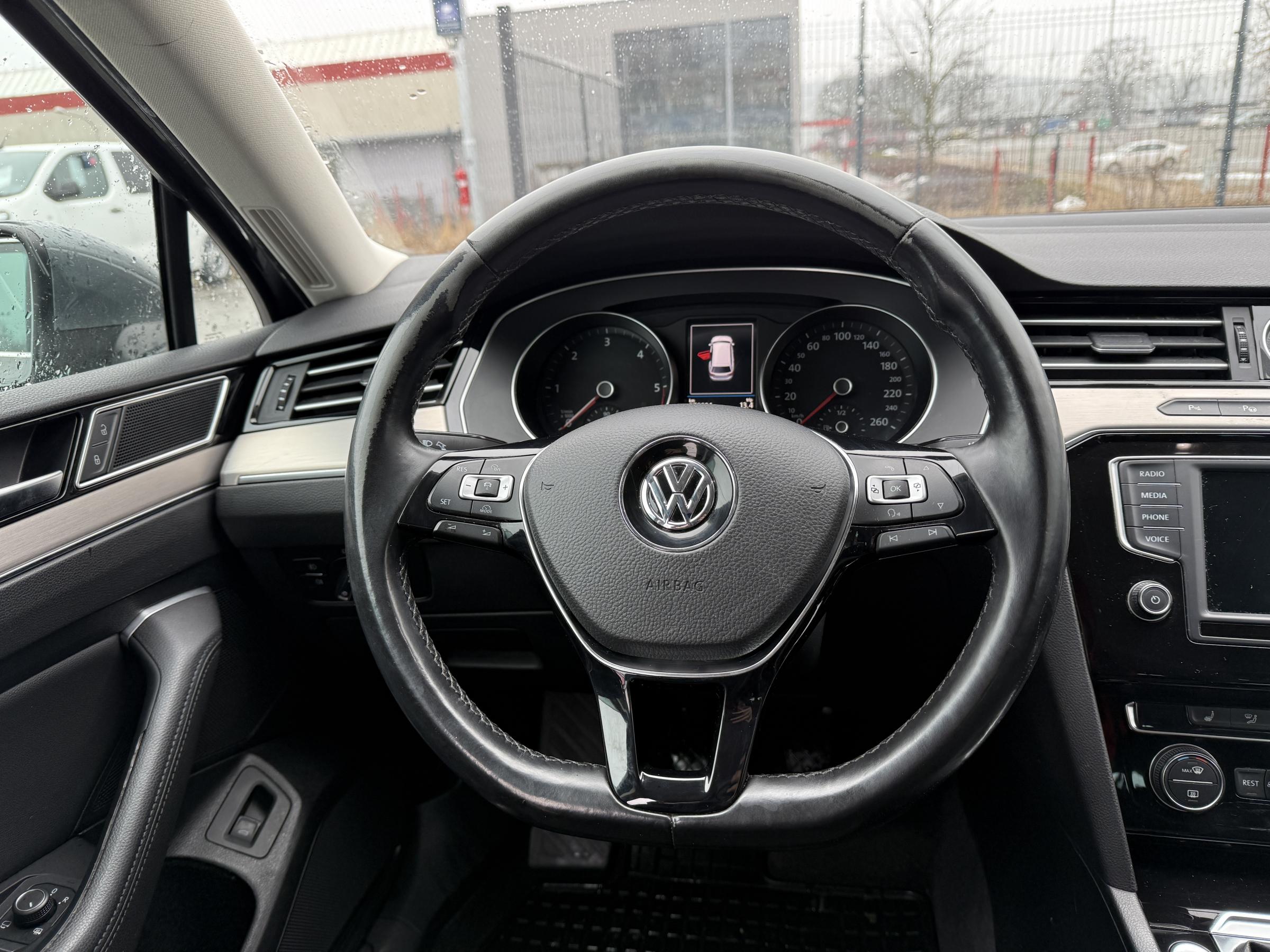 Volkswagen Passat, 2017 - pohled č. 13