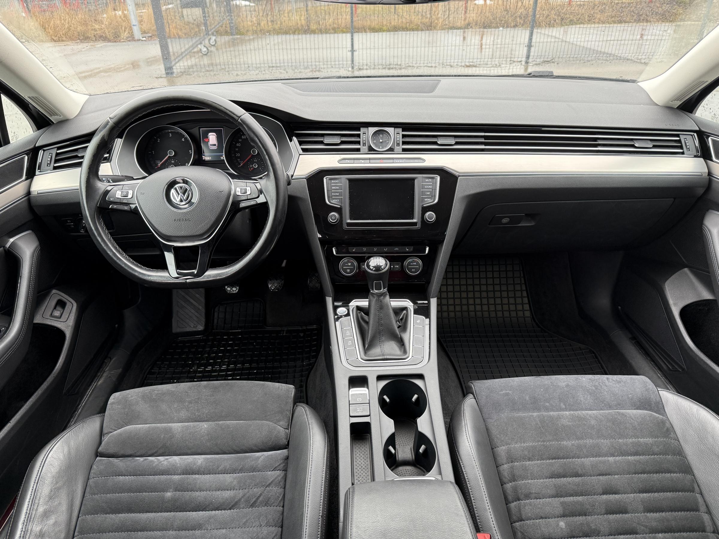 Volkswagen Passat, 2017 - pohled č. 8