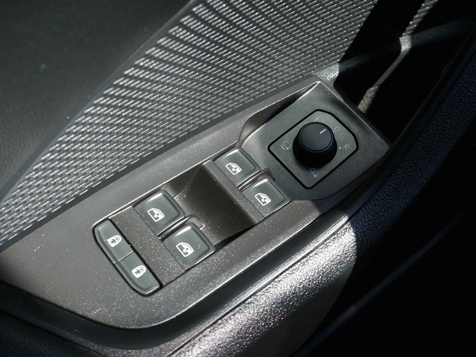 Škoda Octavia IV 1.5 TSi Style