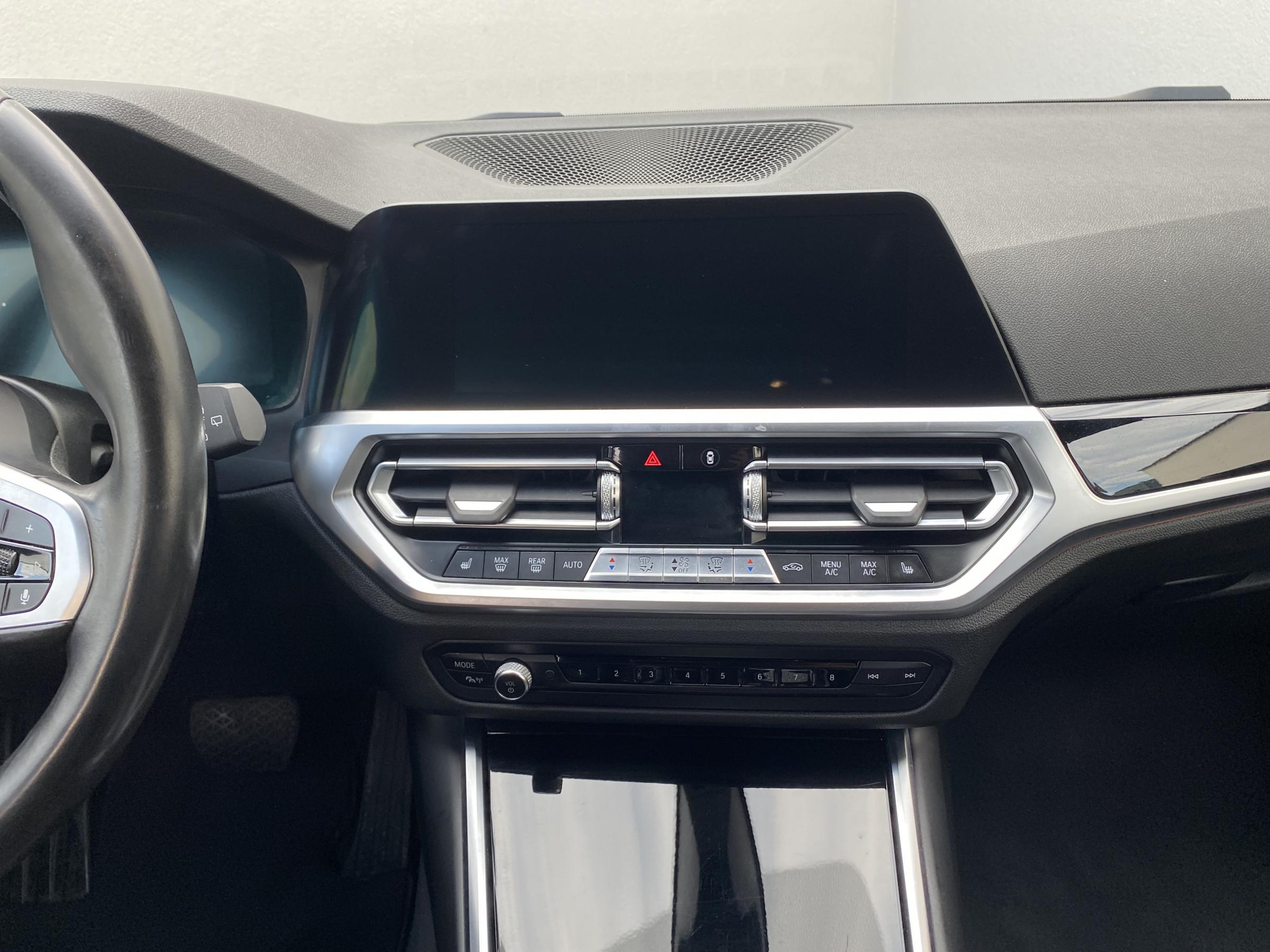 BMW Řada 3, 2021 - pohled č. 12