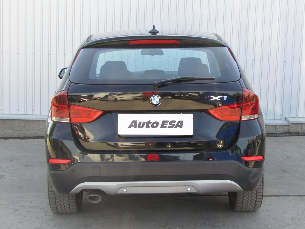 BMW X1 2.0D  x18d