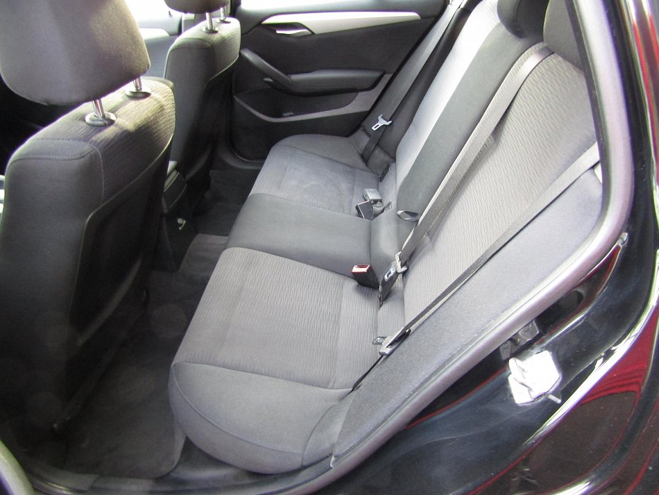 BMW X1 2.0D  x18d