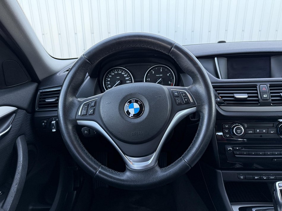 BMW X1 2.0D  x18d
