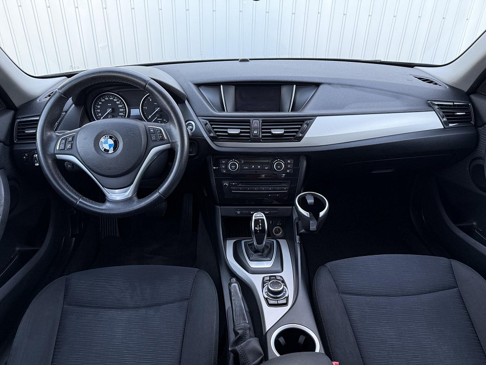 BMW X1 2.0D  x18d