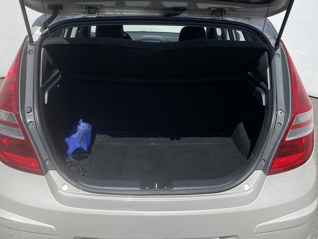Hyundai I30 1.4 i 