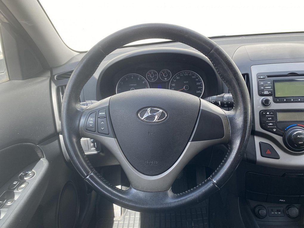 Hyundai I30 1.4 i 