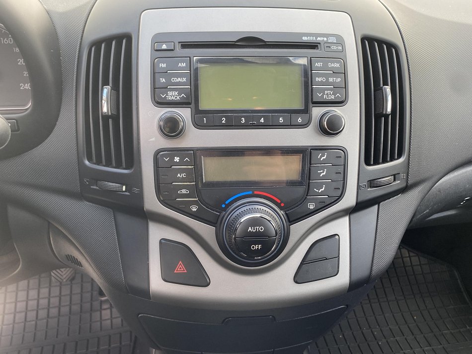 Hyundai I30 1.4 i 