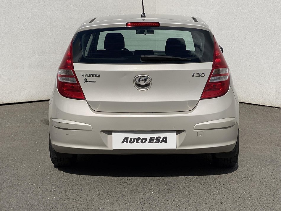 Hyundai I30 1.4 i 