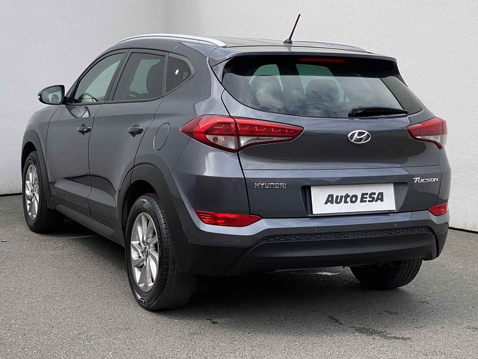 Hyundai Tucson 1.7 CRDi 