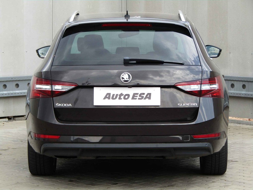 Škoda Superb III 2.0 TDi Style