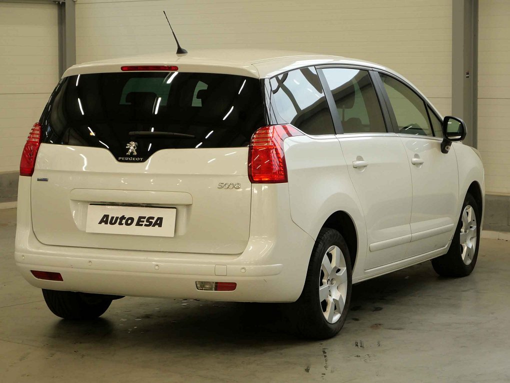 Peugeot 5008 2.0HDI 