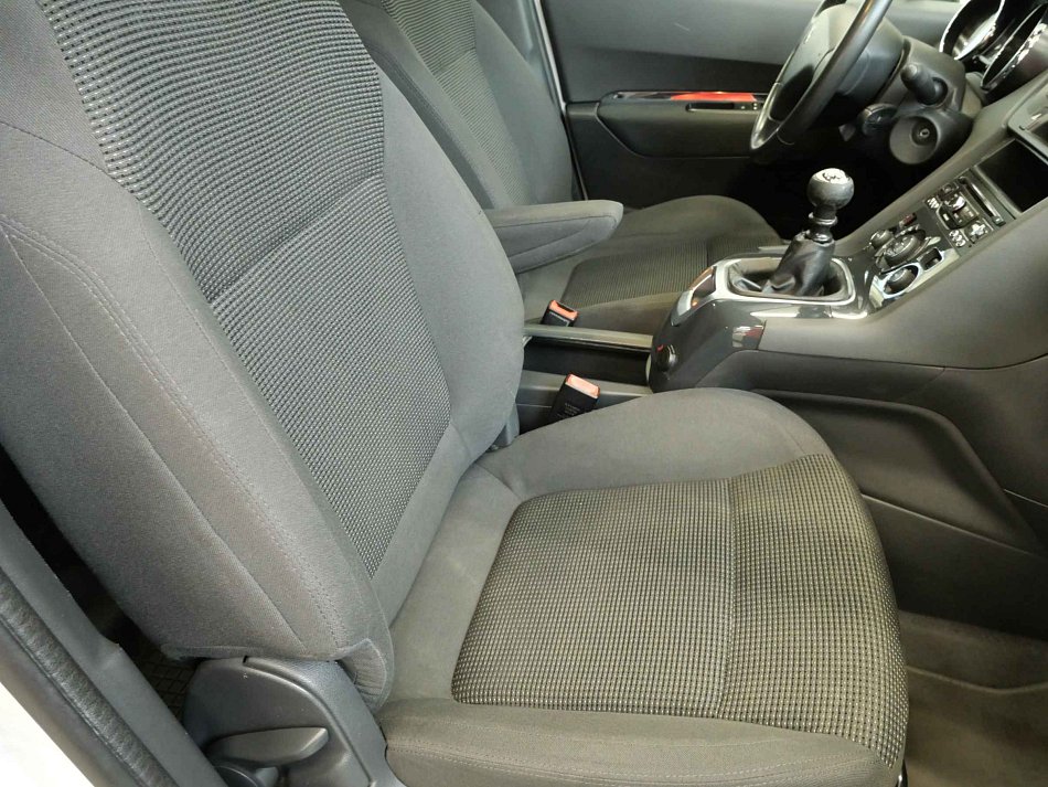Peugeot 5008 2.0HDI 