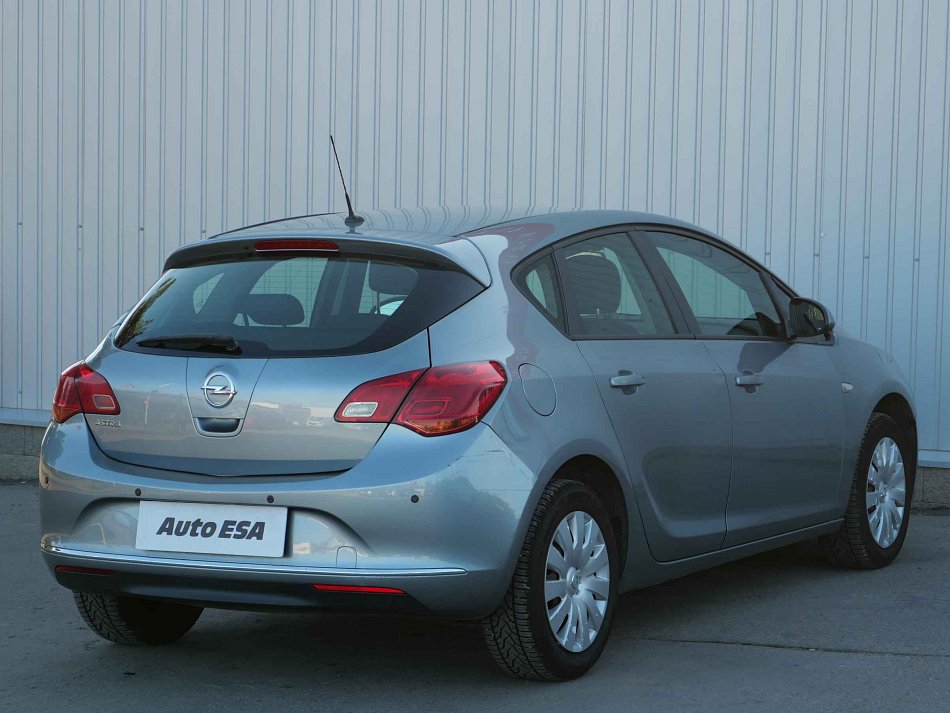Opel Astra 1.4i 