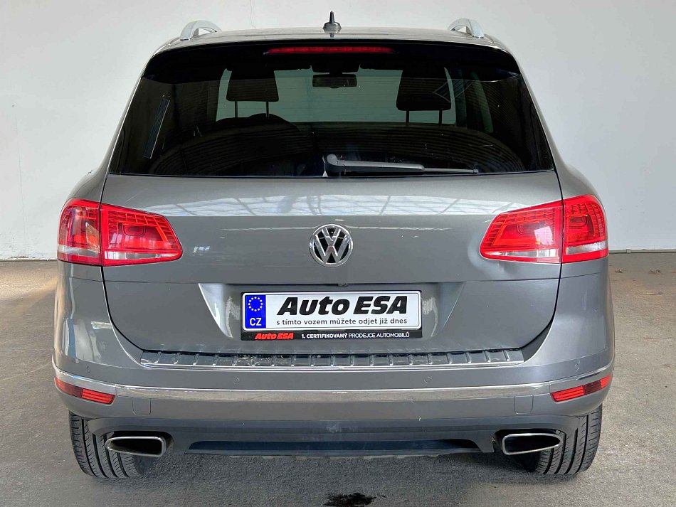 Volkswagen Touareg 3.0TDi  quattro