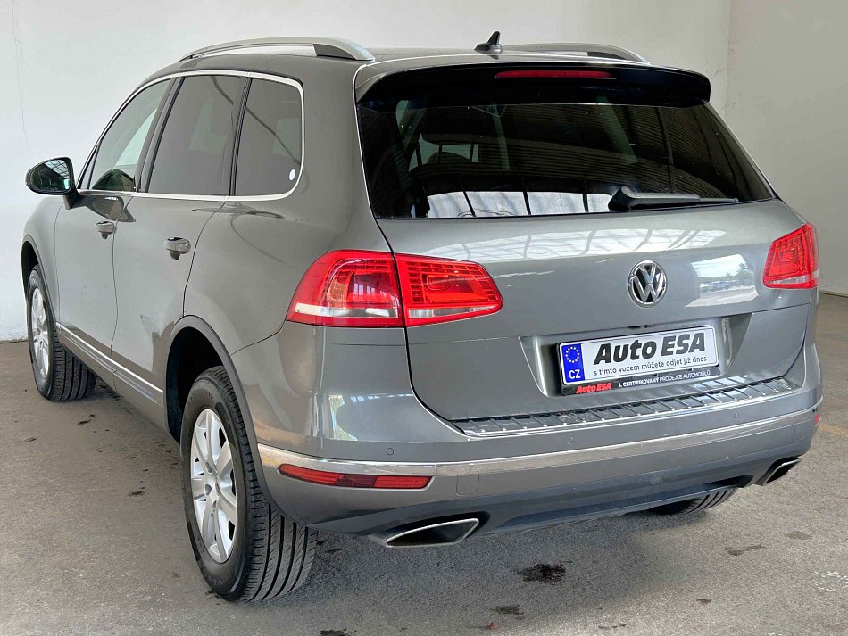 Volkswagen Touareg 3.0TDi  quattro