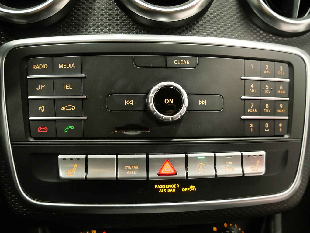 Mercedes-Benz Třída A 1.6i 