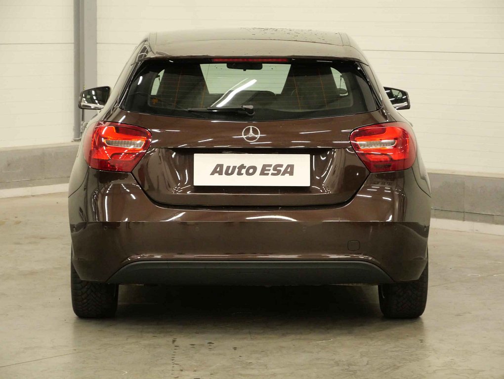 Mercedes-Benz Třída A 1.6i 