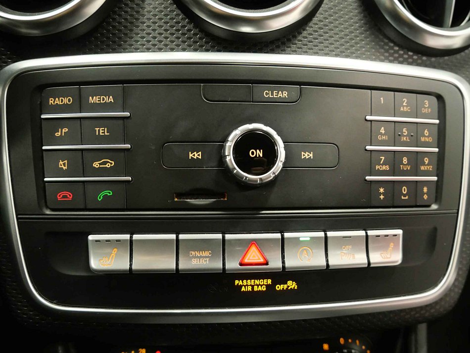 Mercedes-Benz Třída A 1.6i 