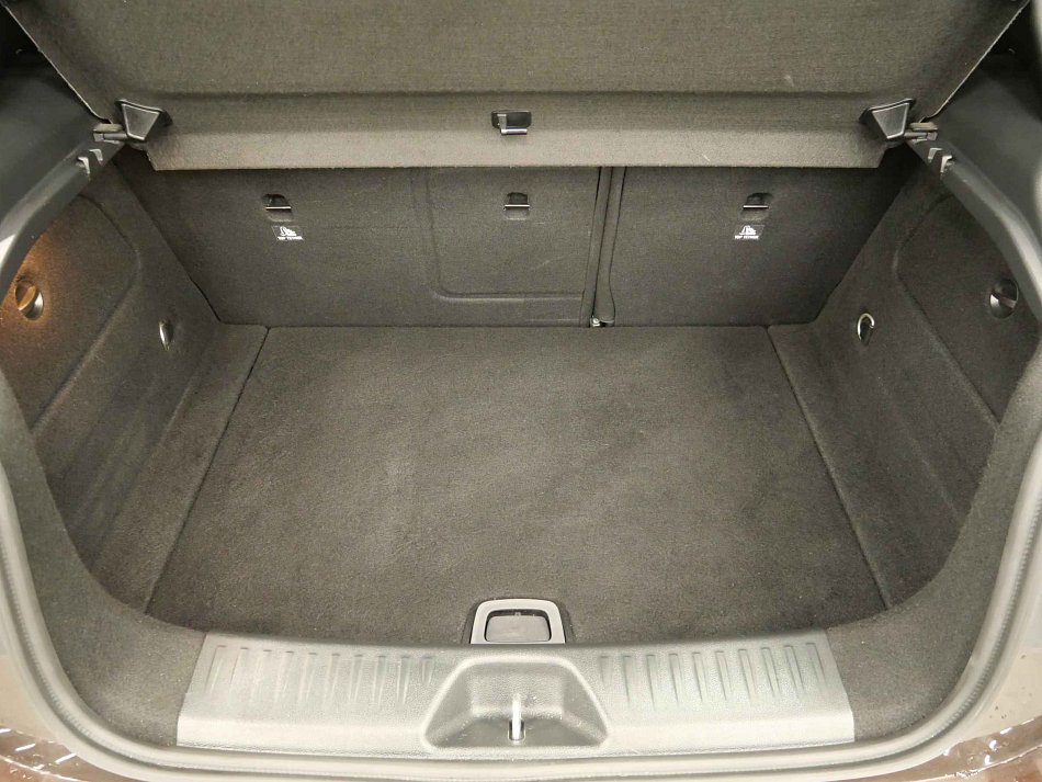 Mercedes-Benz Třída A 1.6i 