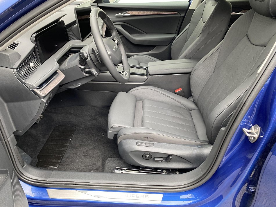 Škoda Superb IV 2.0 TDi L&K 4x4