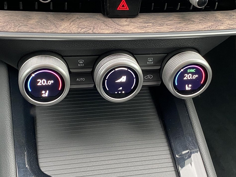 Škoda Superb IV 2.0 TDi L&K 4x4