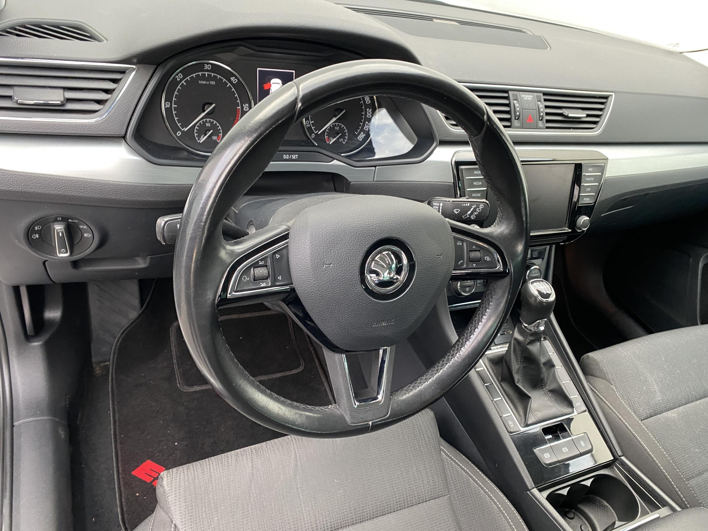 Škoda Superb III, 2015 - pohled č. 13